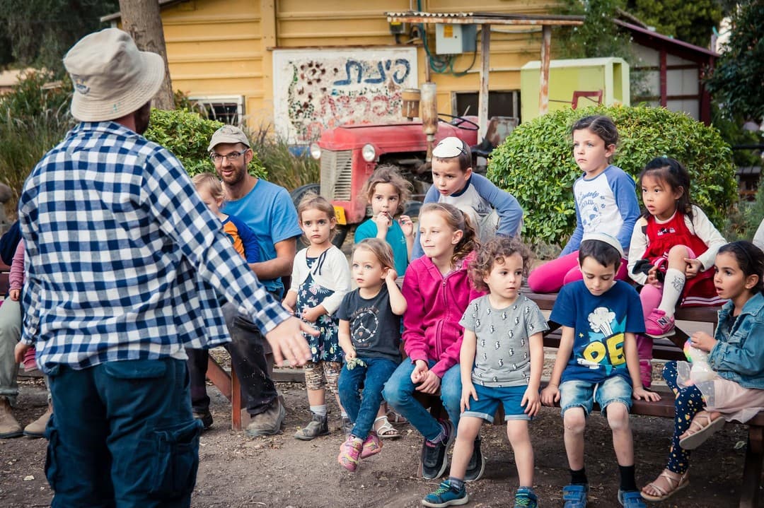 סיור בעקבות ההדברה הביולוגית